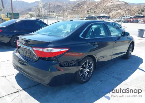 2015 Toyota Camry Xse z USA, uszkodzony, nr VIN 4T1BF1FKXFU896875